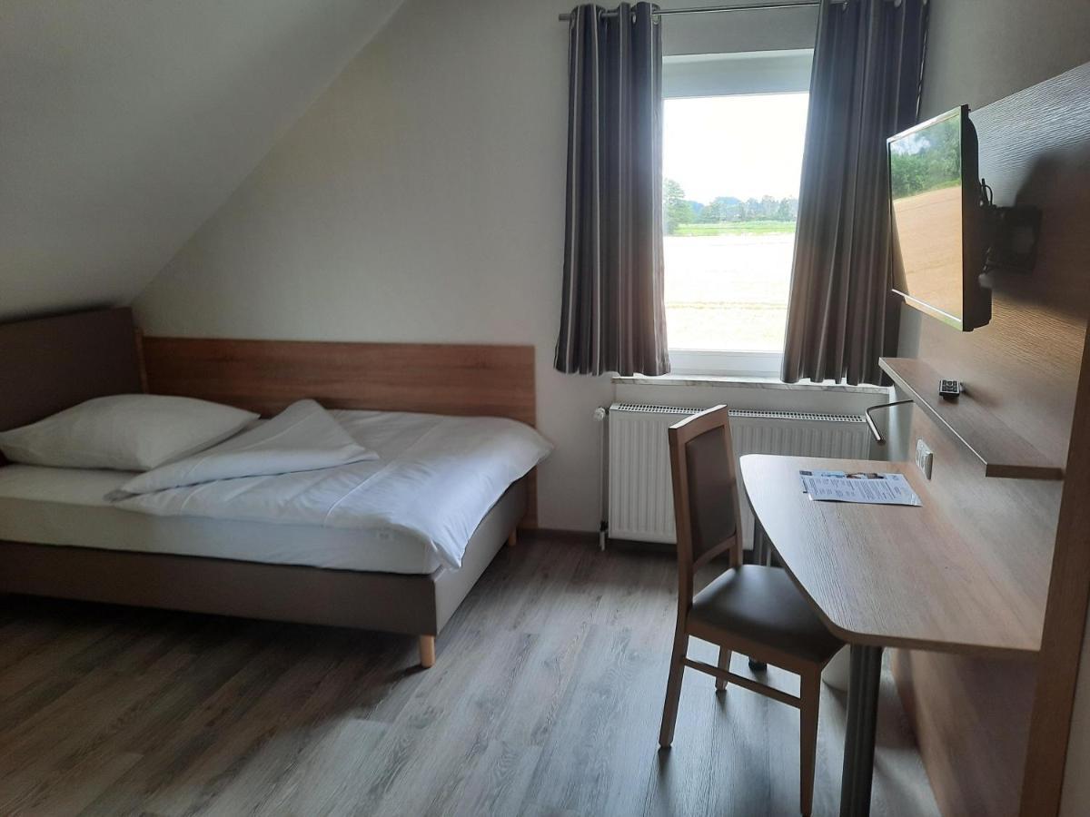 Hotel Zur Erholung & Restaurant Amme'S Landhaus 艾克林根 外观 照片
