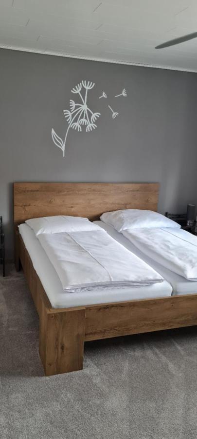 Hotel Zur Erholung & Restaurant Amme'S Landhaus 艾克林根 外观 照片