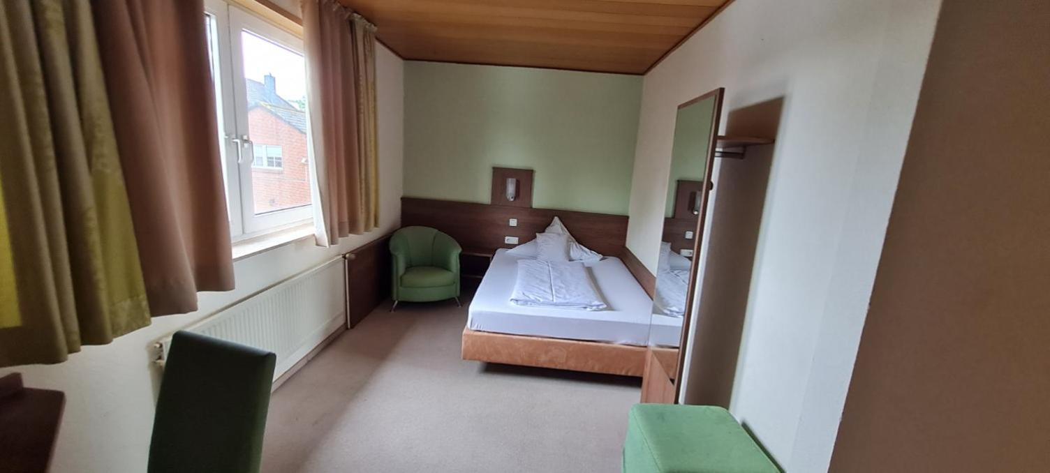 Hotel Zur Erholung & Restaurant Amme'S Landhaus 艾克林根 外观 照片