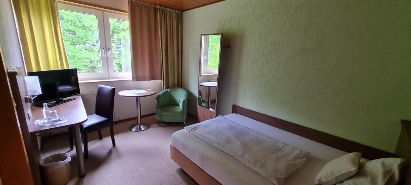 Hotel Zur Erholung & Restaurant Amme'S Landhaus 艾克林根 外观 照片