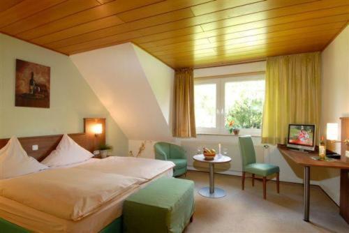 Hotel Zur Erholung & Restaurant Amme'S Landhaus 艾克林根 外观 照片